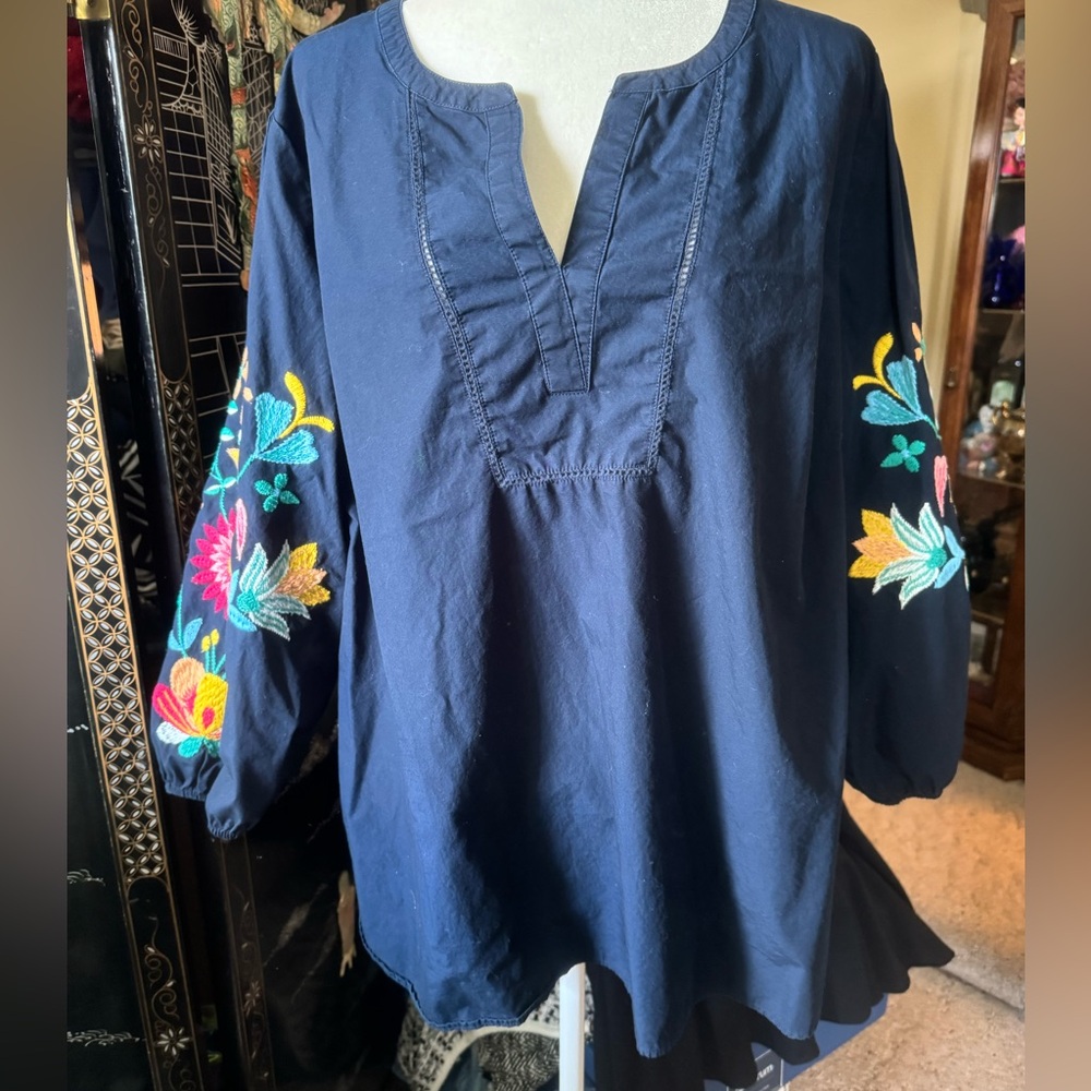 Talbots Blue Embellished 3/4 Sleeve Tunic